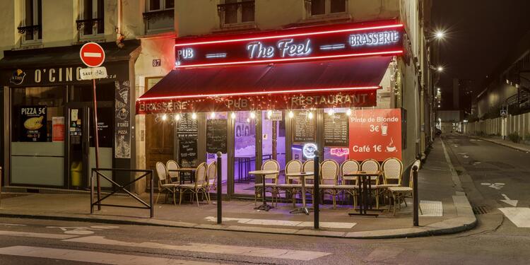 Café De L' Europe : The Feel, bar