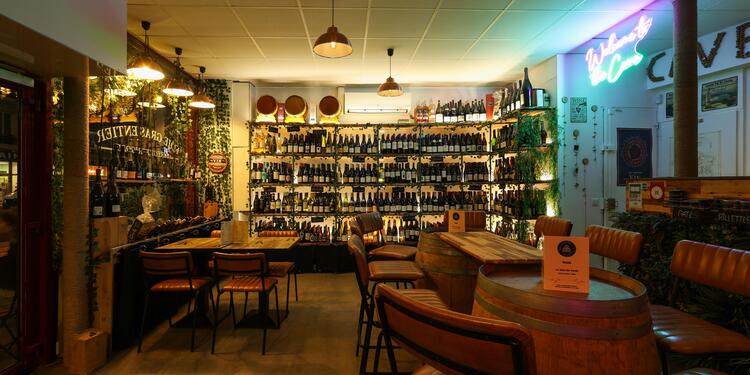 La Cave du Canal, bar