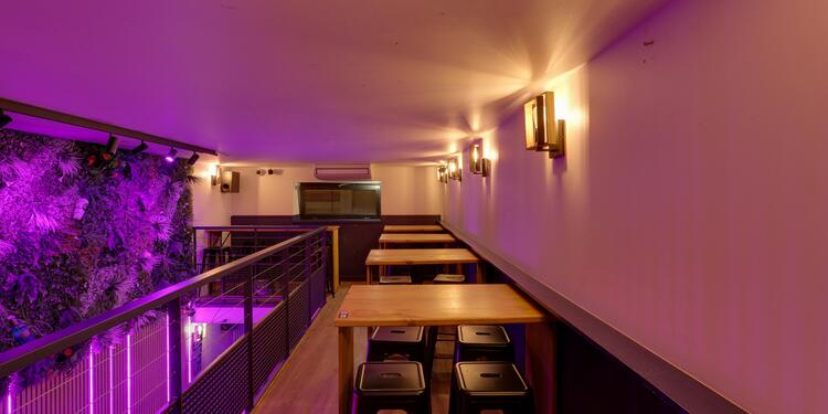 Le Tôt ou Tard, bar