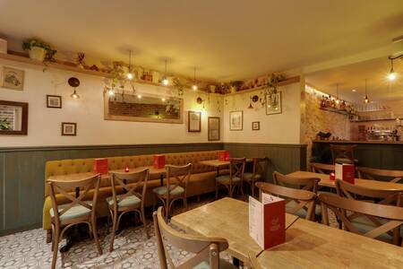 Lily of charonne, Bar Paris Bastille #0