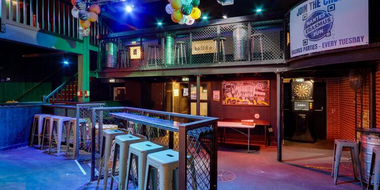 Bar Prohibition, bar