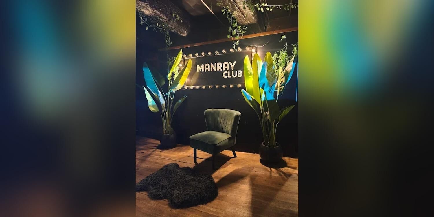 Manray Night Club, bar