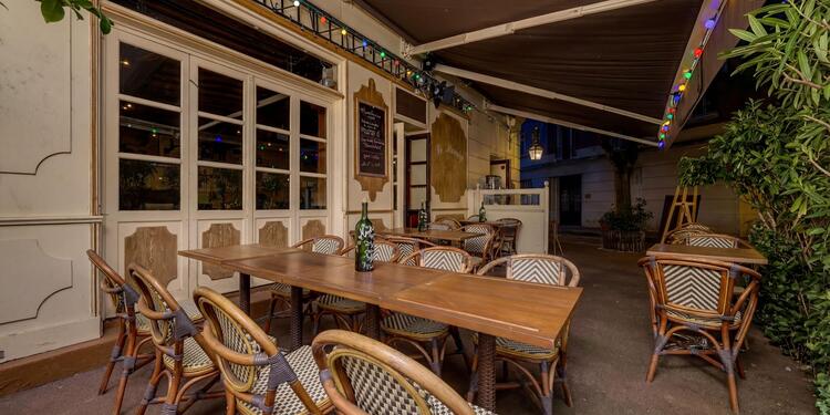 Le Manège, bar