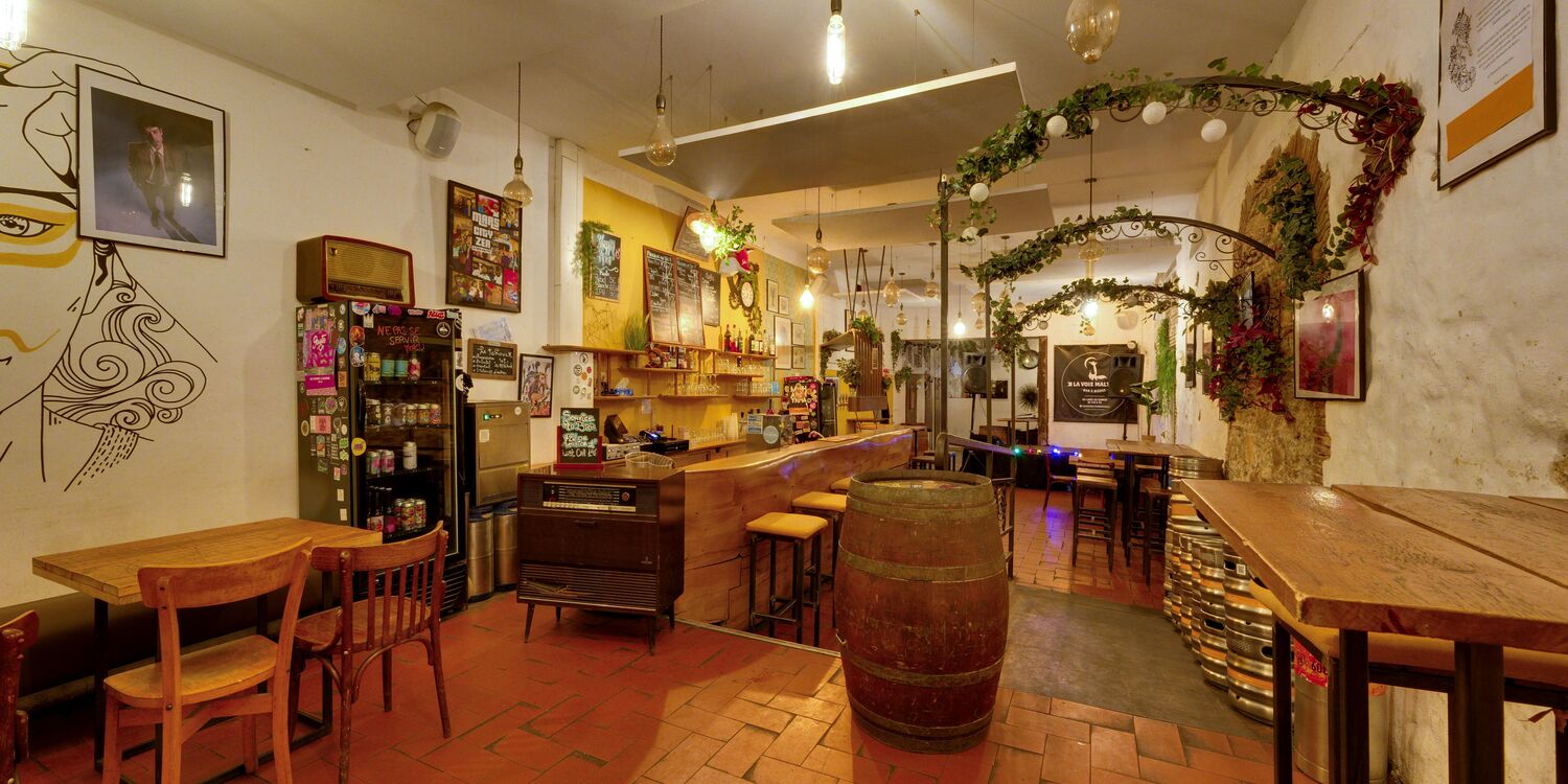 La Voie Maltée, bar