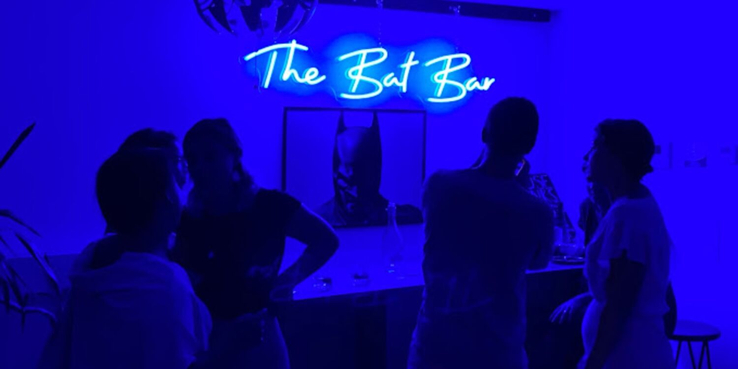 The Bat Bar (fermé), bar