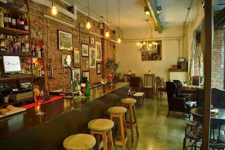 Ditirambo Madrid, Bar Madrid Almagro #0