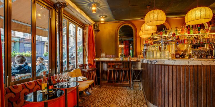 BB, bar