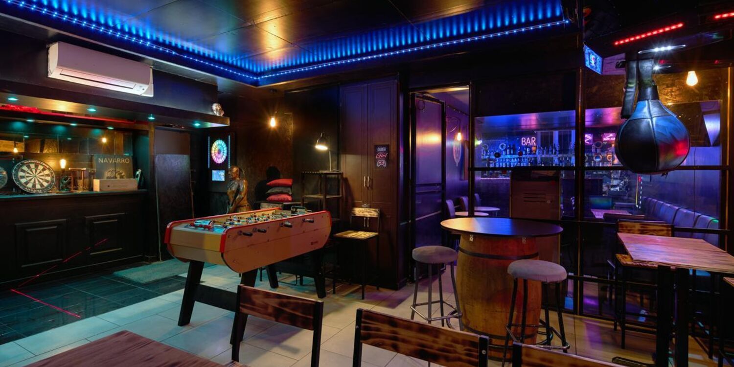 Navarro, bar