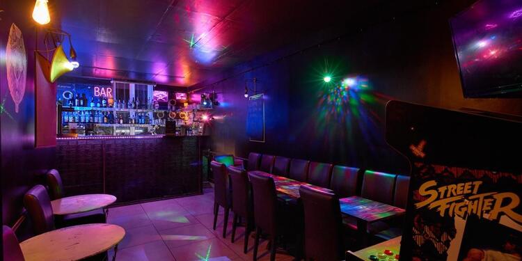 Navarro, bar