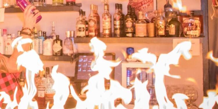 Moov Lounge Bar & Club (fermé), bar