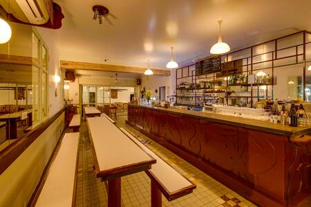 Maurice, Bar Marseille Lodi #0