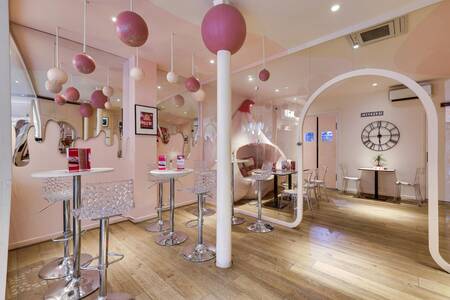 Cakepart, Bar Paris La Roquette #0