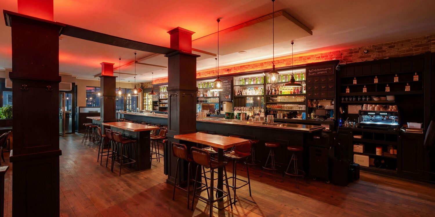 LOFT, bar