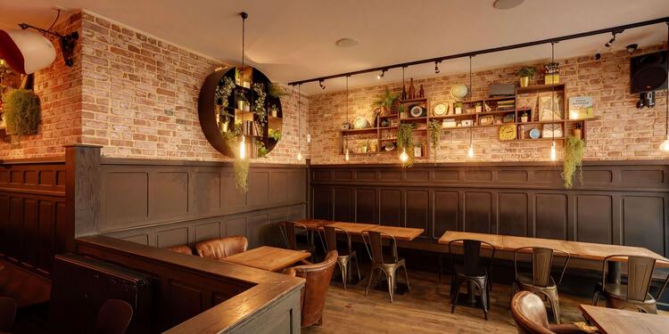 LOFT, bar