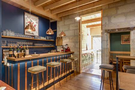 Quvée, Bar Bordeaux La Bastide #0