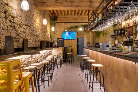 MKB, Bar Lyon Terreaux - Bat d'argent #0