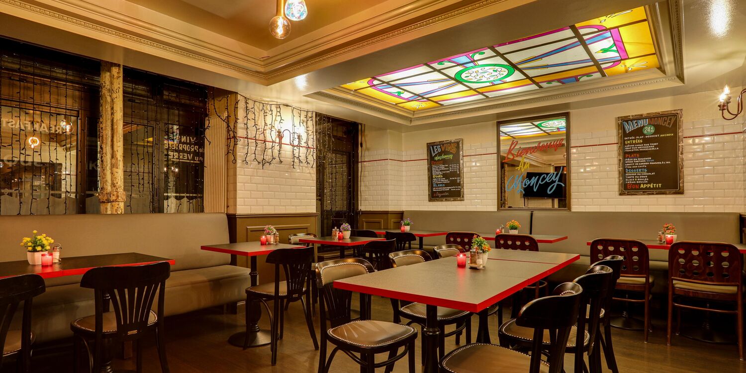 Le Moncey, bar