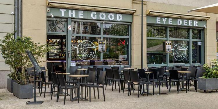 The Good Eye Deer, bar