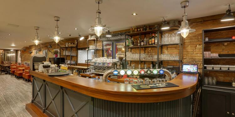 Alcapone, restaurant