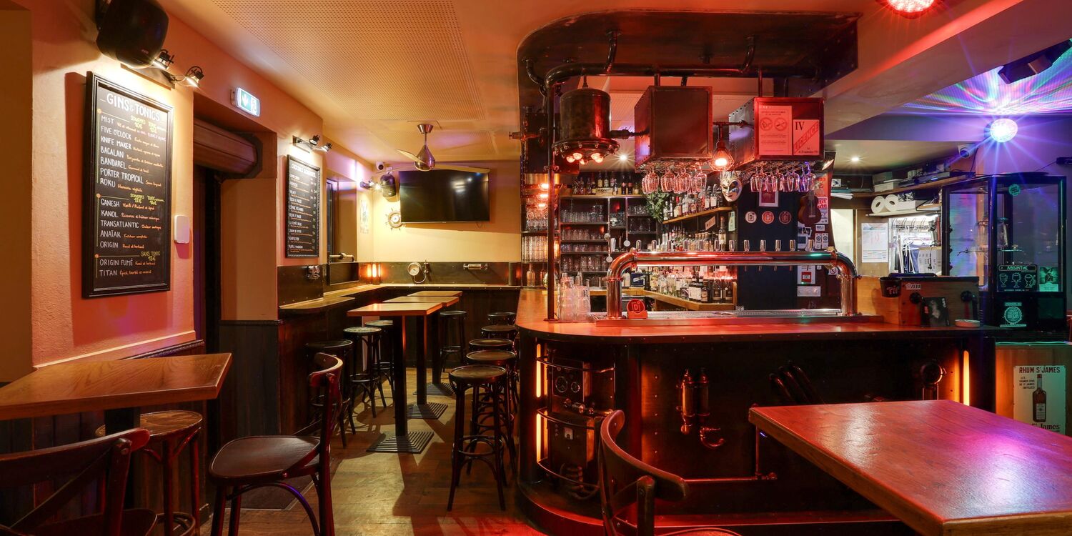 Le Delicatessen, bar