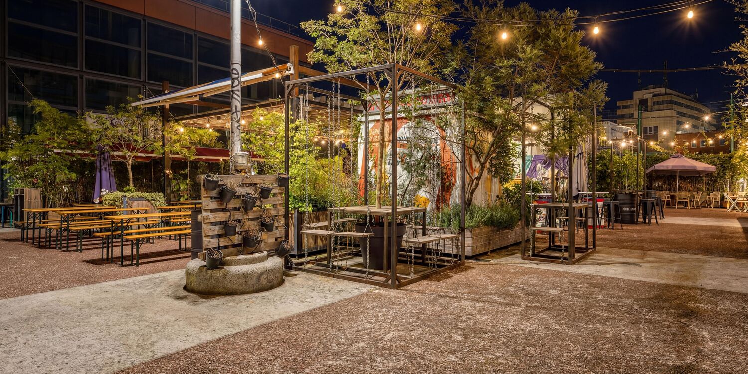 Le Patio Rooftop, bar