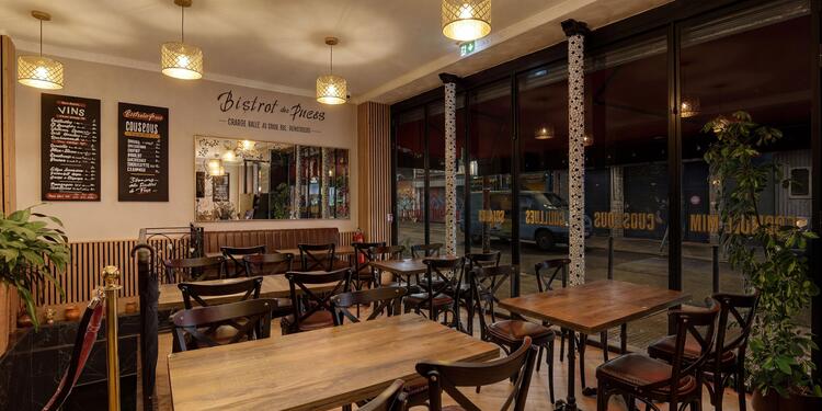 Bistrot Des Puces, bar