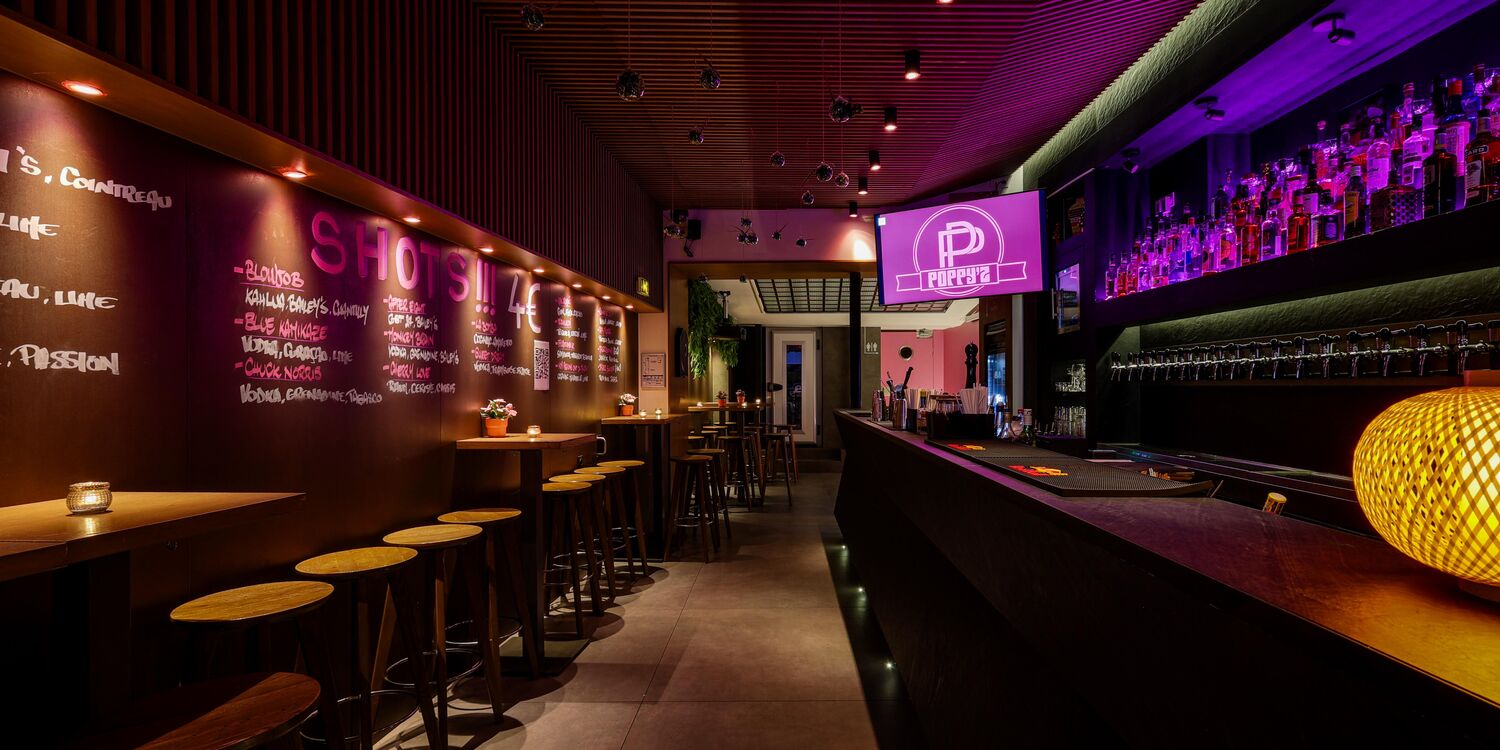 POPPY'Z, bar