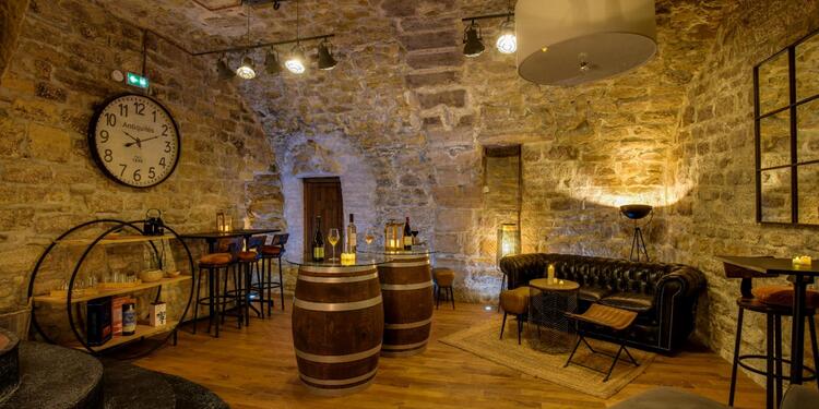 Les Caves des Halles, bar