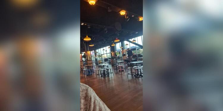 Delirium Café Bordeaux, bar