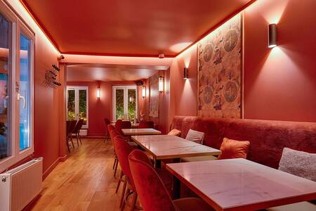 Adélaïde, Bar Paris Montmartre #0