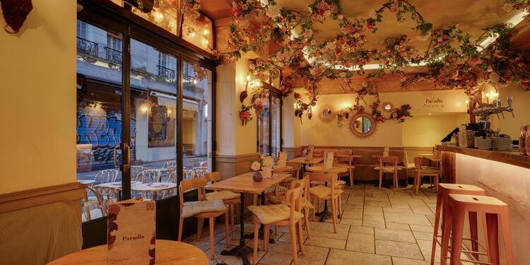 Le Paradis, bar