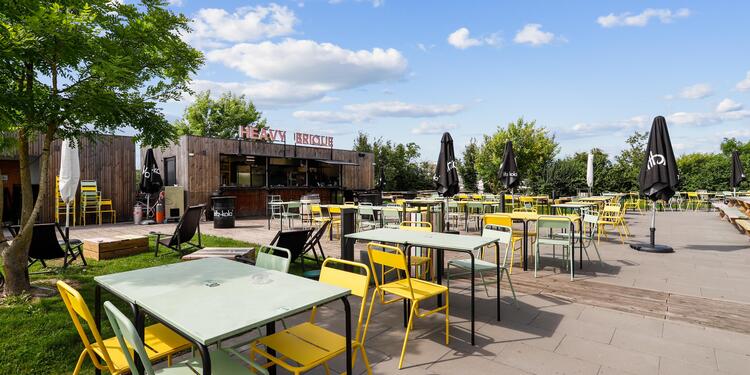 HEAVY BRIQUE - Brique House, bar