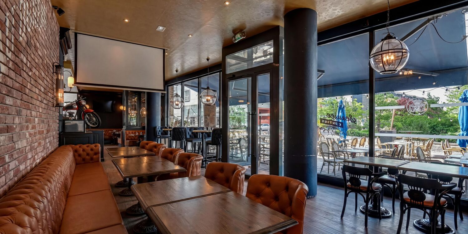 Au Bureau Saint-Ouen, bar