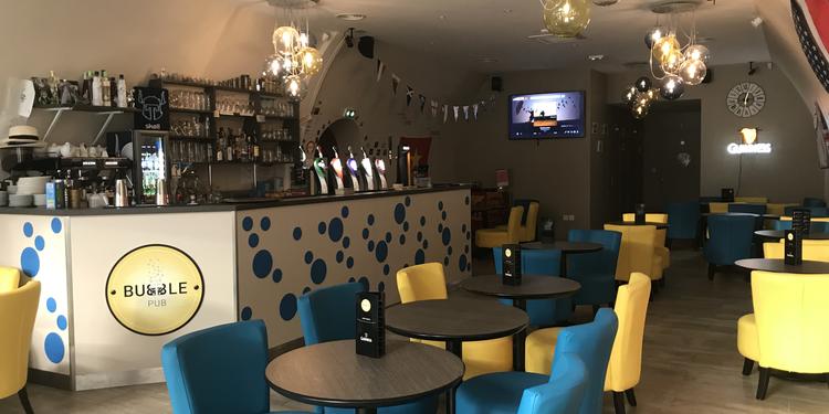 The Bubble Pub (fermé), bar