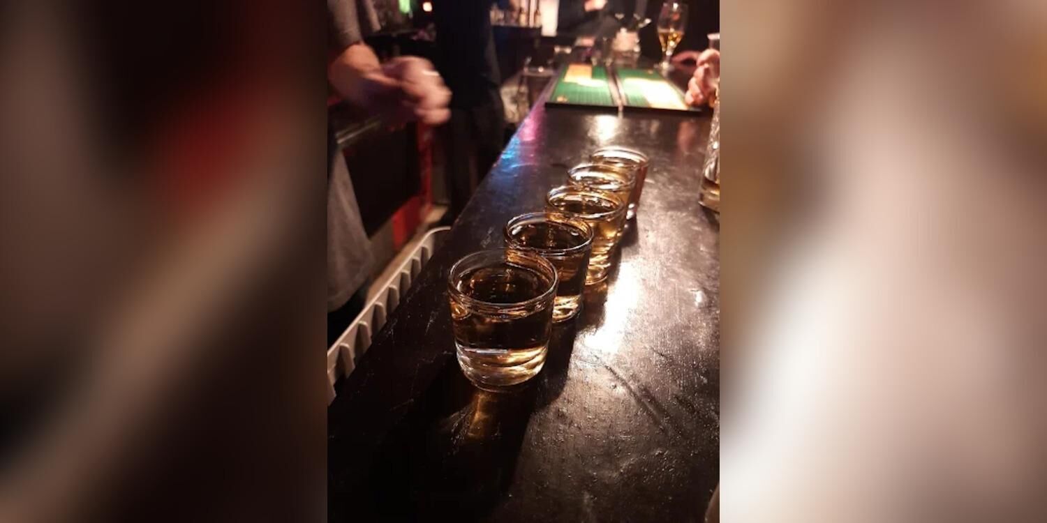 Recreo Bar, bar