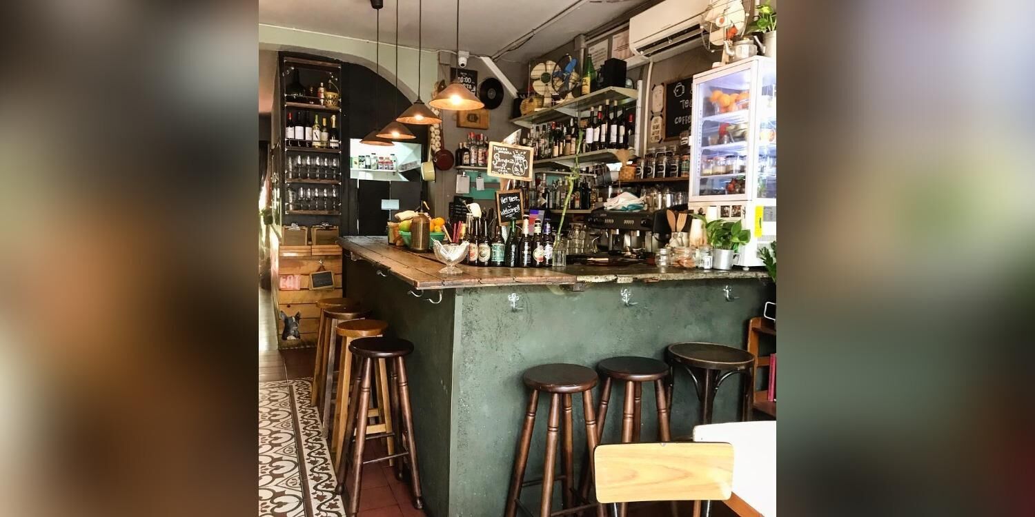 Palosanto, bar