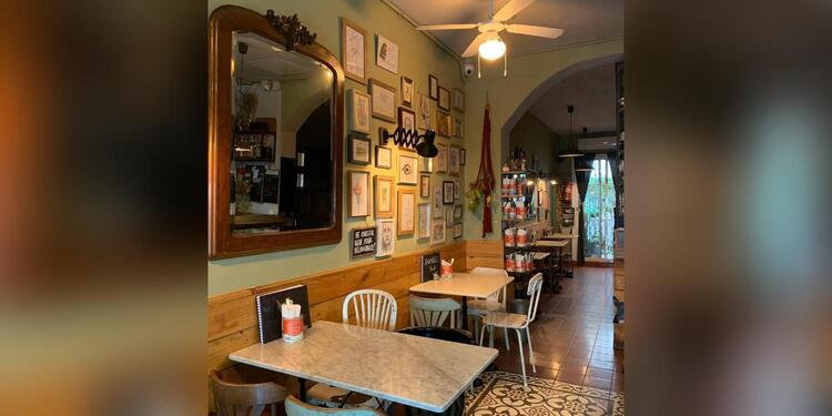 Palosanto, bar