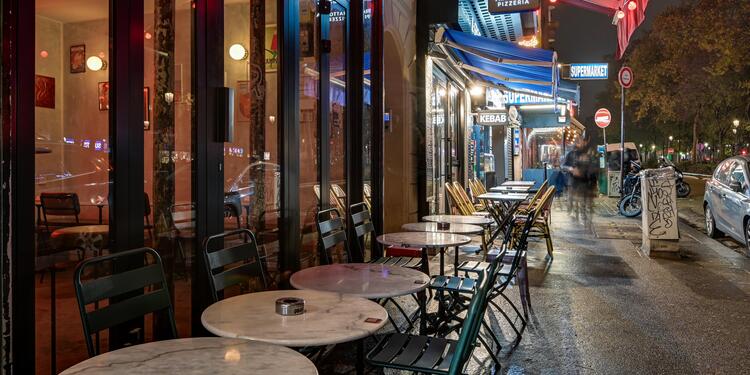 Rosso, bar
