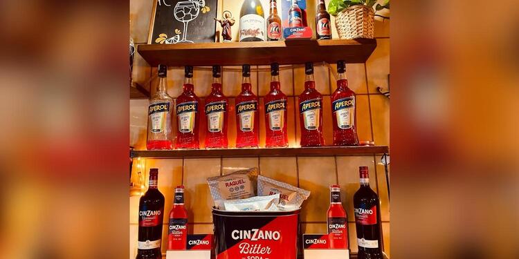 Casa Pagès, bar