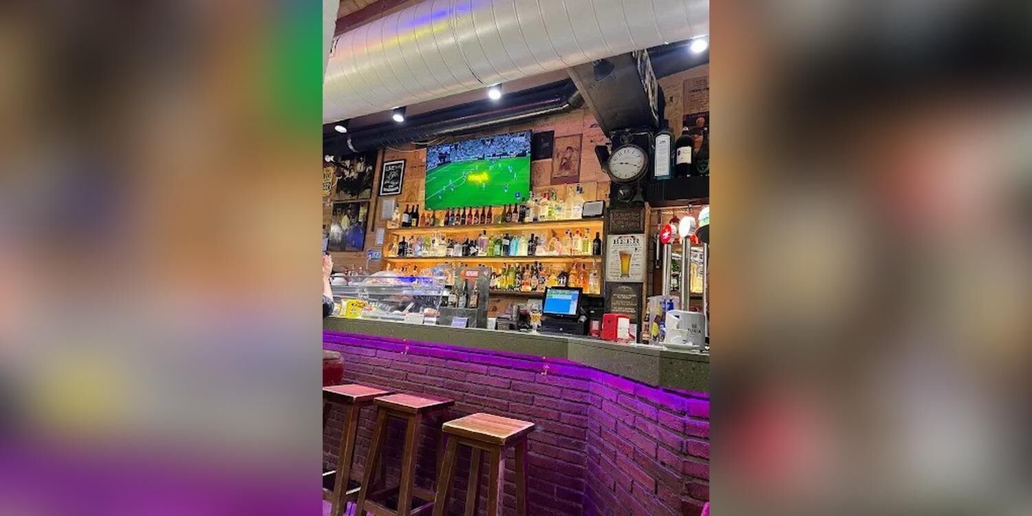 El Picoteo, bar