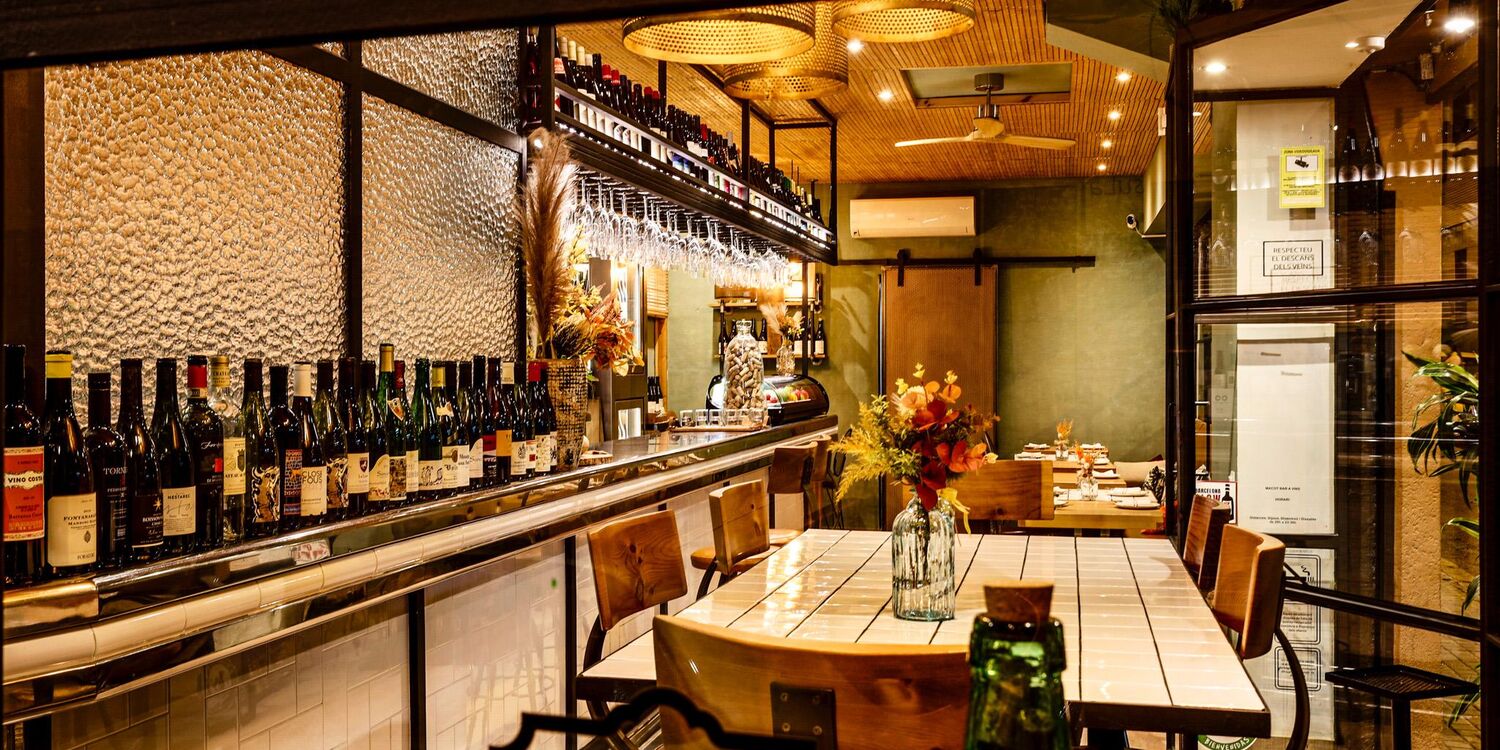 Macot Bar a Vins, bar