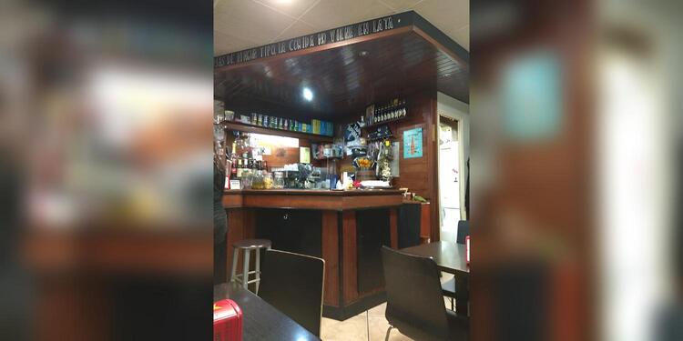 Tapaspuma Bar, bar
