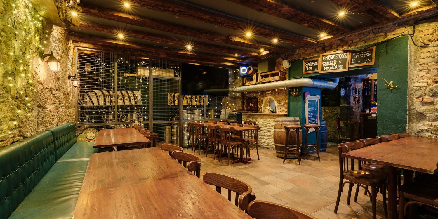 L'Arrosoir, bar