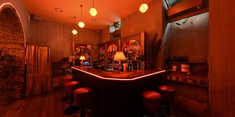 Harvey's Cocktail Bar, bar