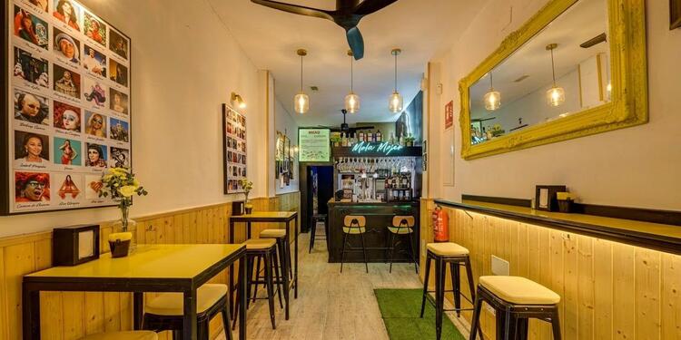 Bar Mala Mujer, bar