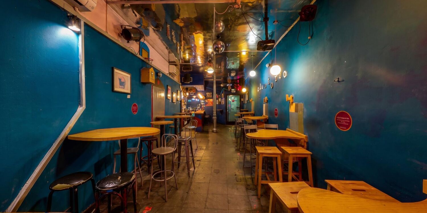 Aleatorio Bar, bar