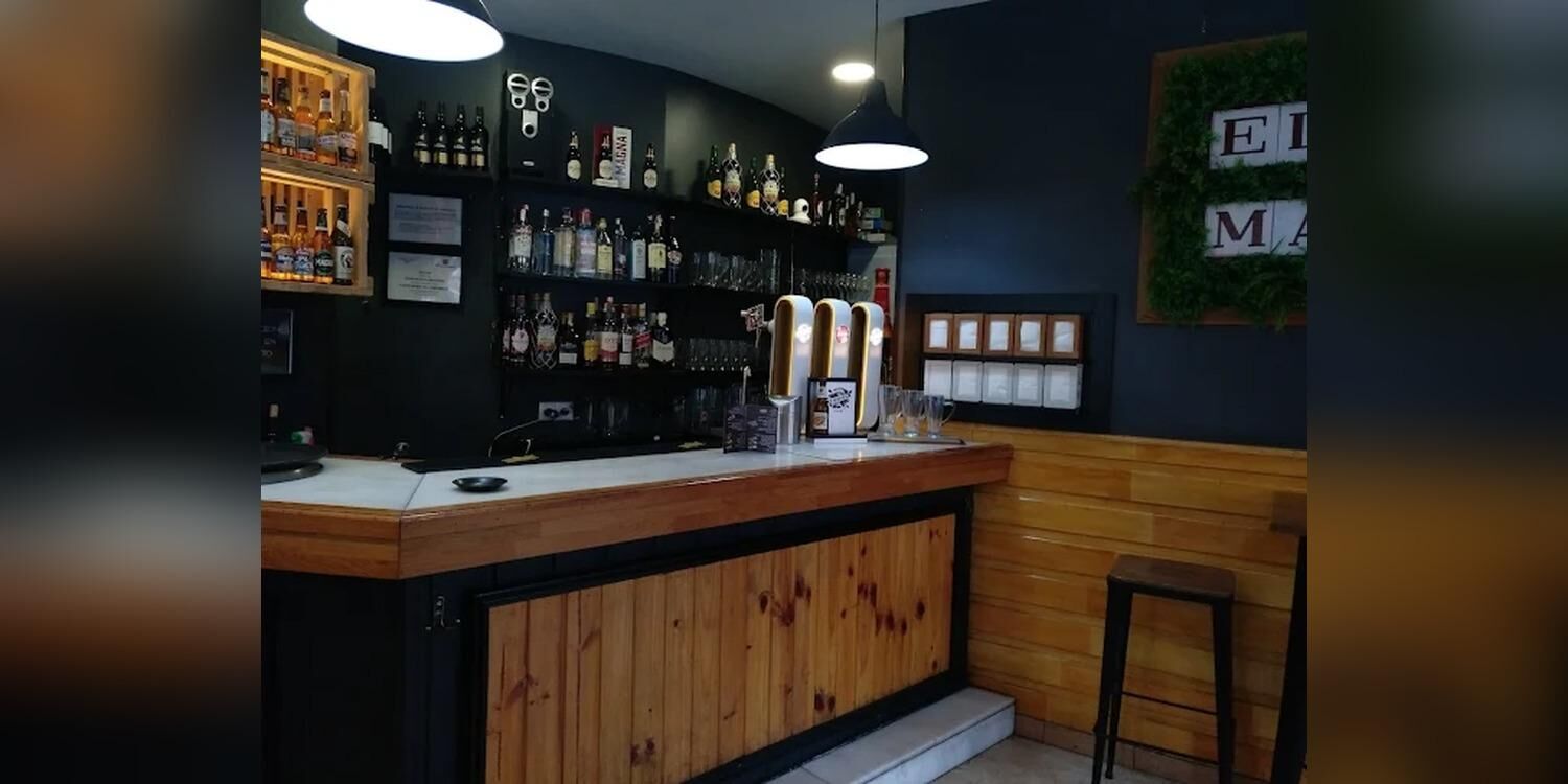 El Macetero, bar