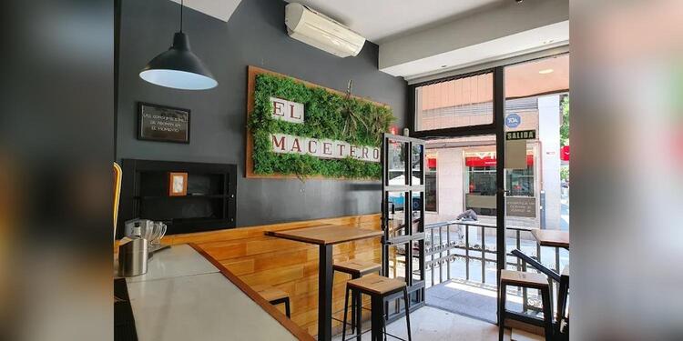 El Macetero, bar