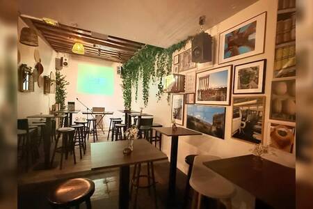 Vingt-Quatre, Bar Paris Saint-Merri #0