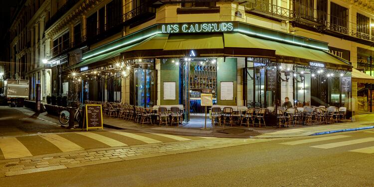 Les Causeurs, bar